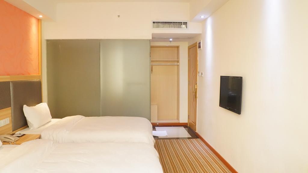 قوانغتشو Yu Ting Hotel - Dong Chen Hotel Branch المظهر الخارجي الصورة