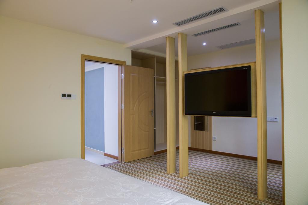 قوانغتشو Yu Ting Hotel - Dong Chen Hotel Branch الغرفة الصورة